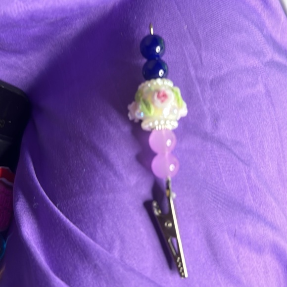 Beaded Jewelry, Custom Purse-Pulls, Keychains and ATM Grabber - Picture 5 of 14